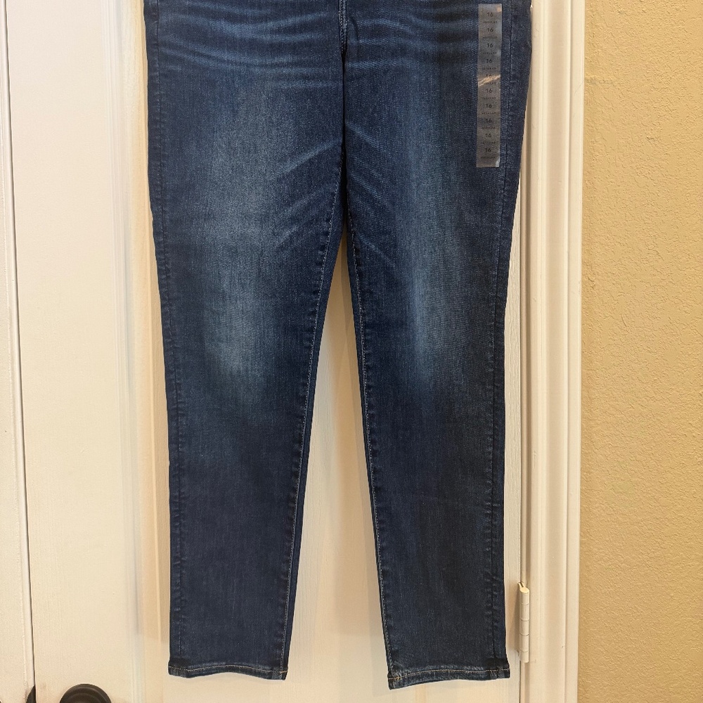 American Eagle women's jeans